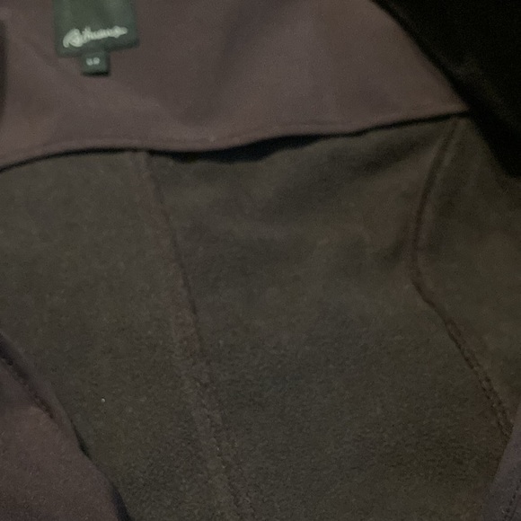 Reitmans purple hooded jacket with pockets and quilted sleeves. - Picture 10 of 10